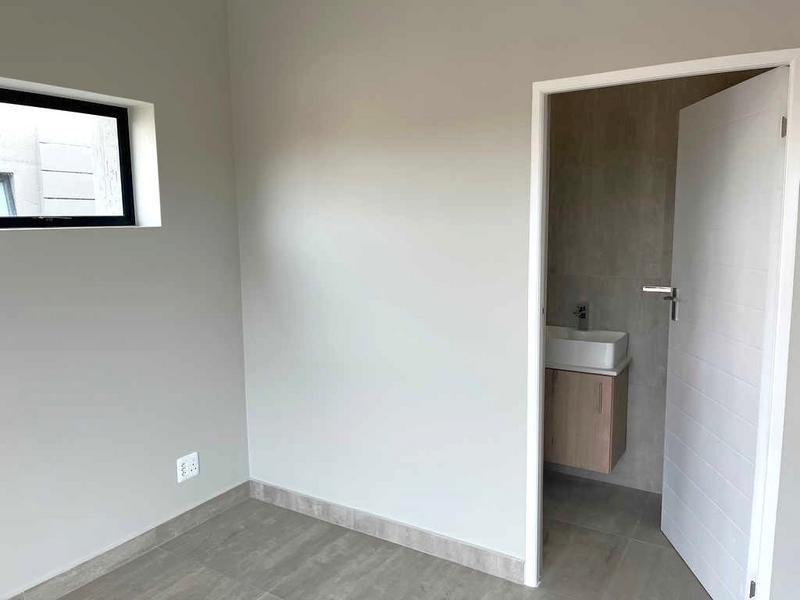 2 Bedroom Property for Sale in Hartenbos Western Cape
